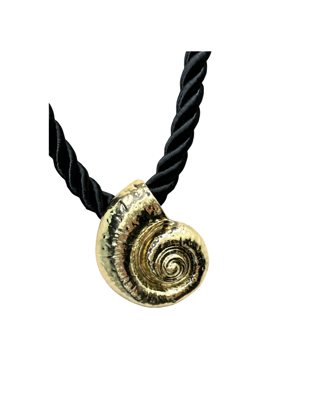 Rope Seashell Necklace in Black