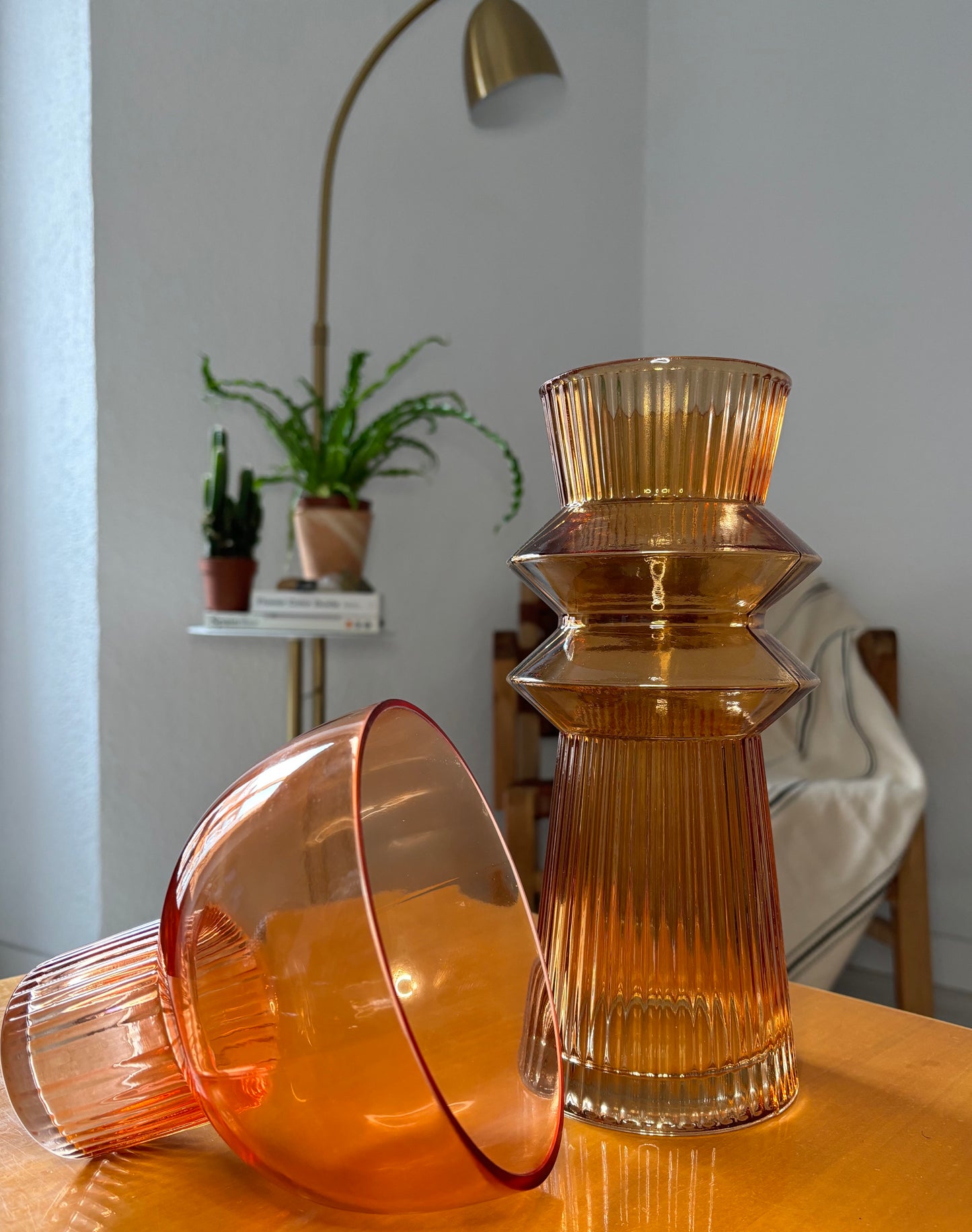 Retro Glass Vase-Amber