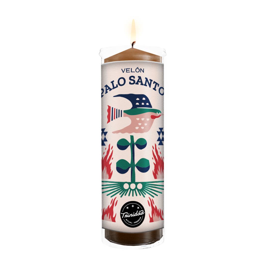 Palo Santo Candle from Trinidad Ritual's Premium collection, housed in a sleek protective cover, ideal for cleansing spaces and creating a peaceful atmosphere.